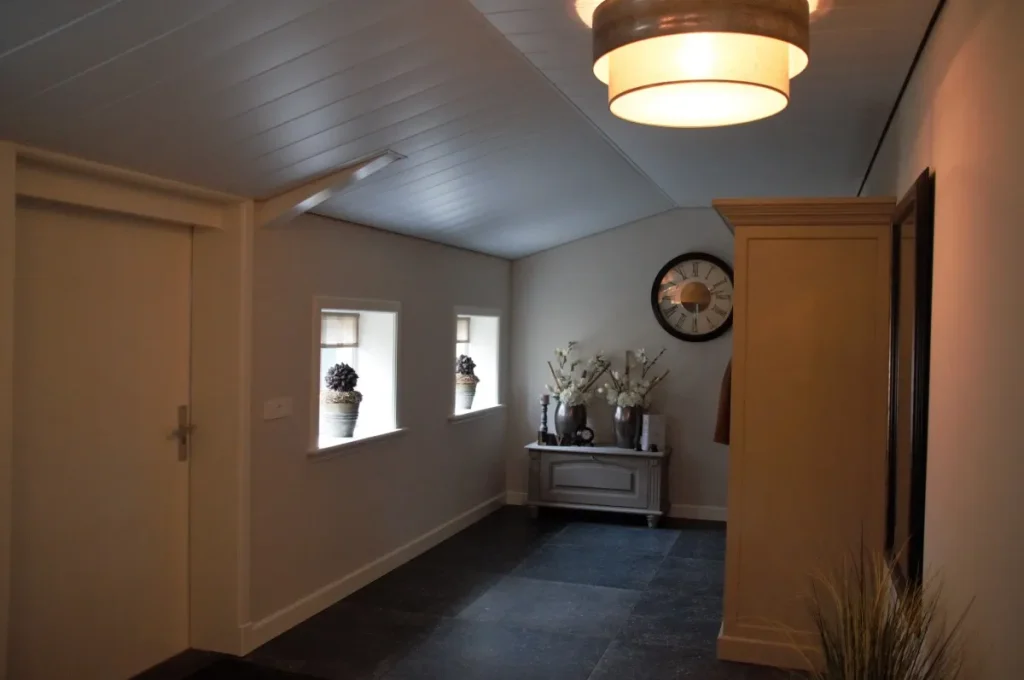Verbouwde oude boerderij in Reusel — foto 30